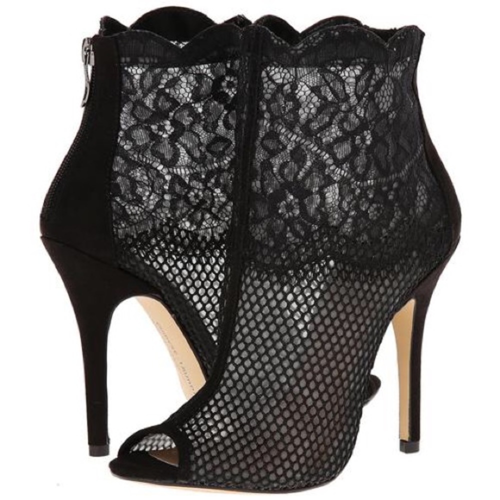 Chinese Laundry Lace Peep Toe Pumps